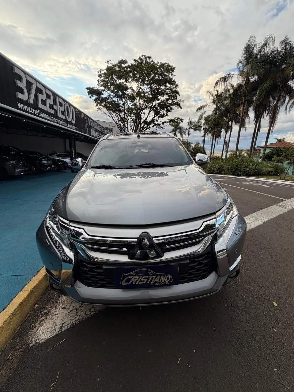 MITSUBISHI PAJERO SPORT