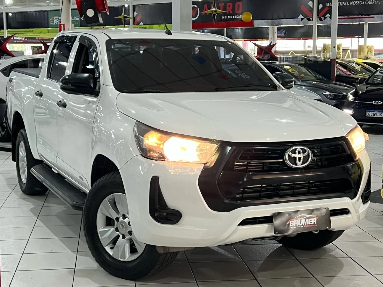 TOYOTA HILUX