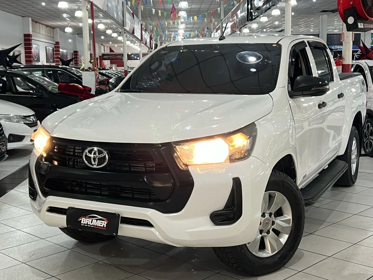 TOYOTA HILUX