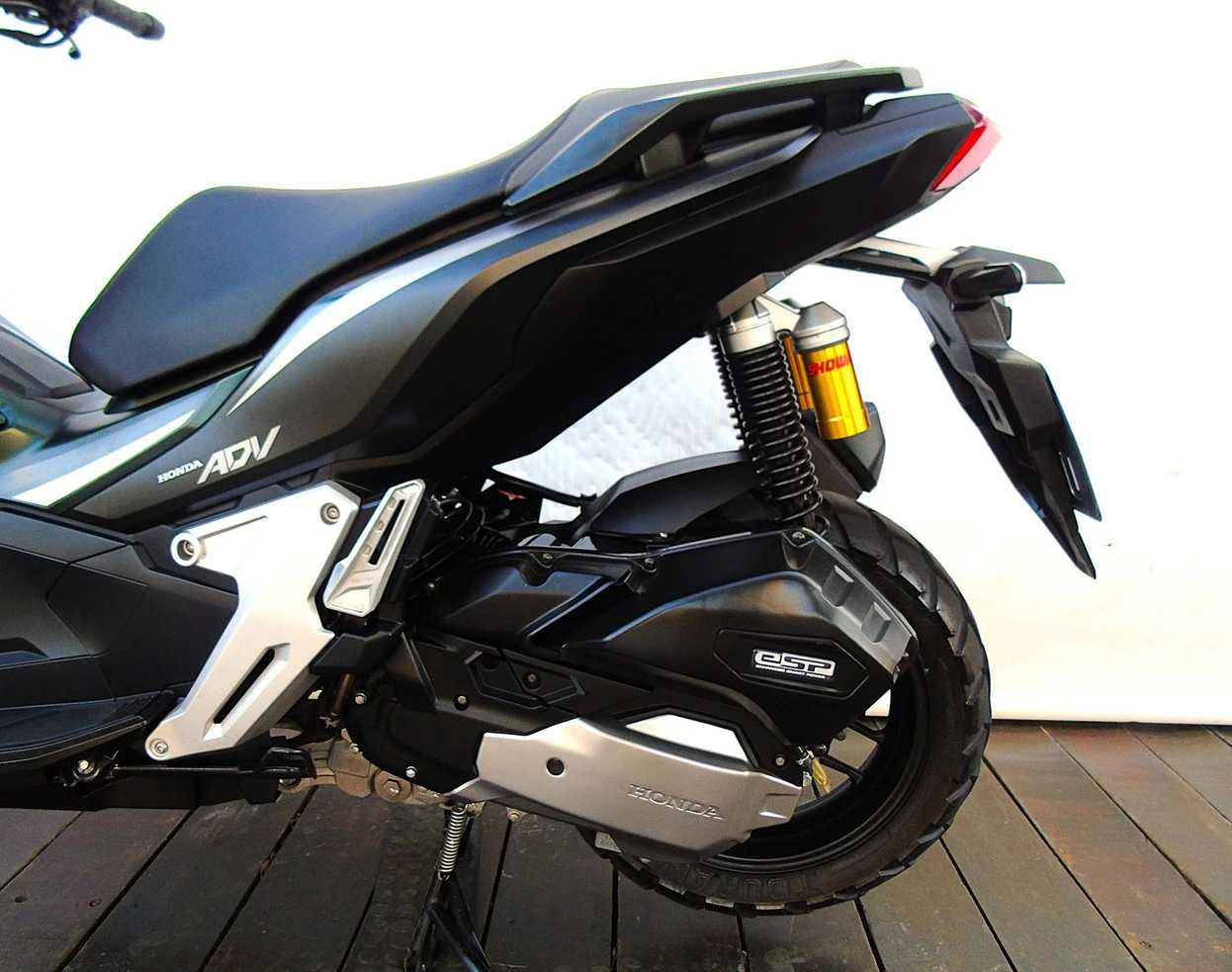 HONDA ADV 150