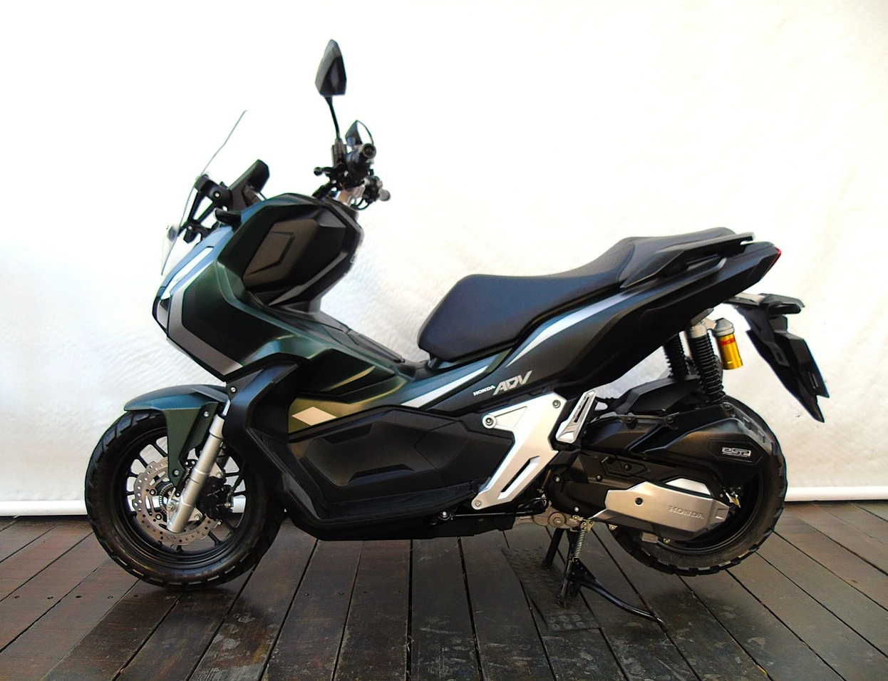 HONDA ADV 150