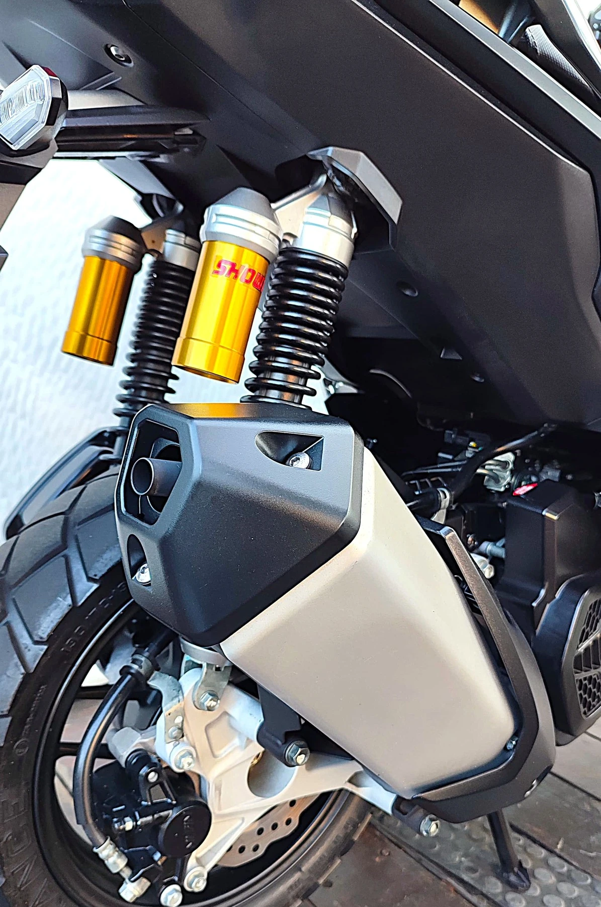 HONDA ADV 150