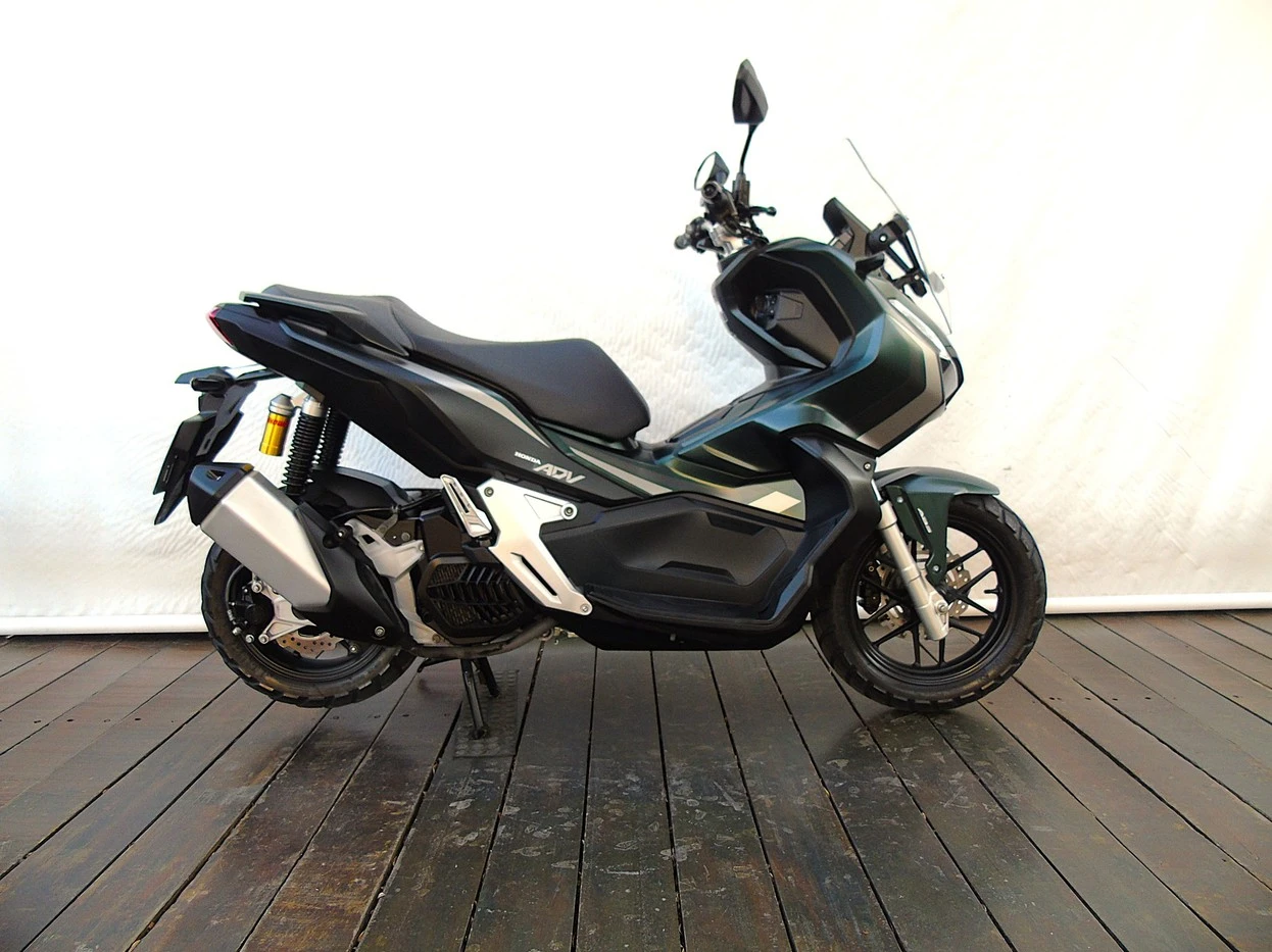 HONDA ADV 150