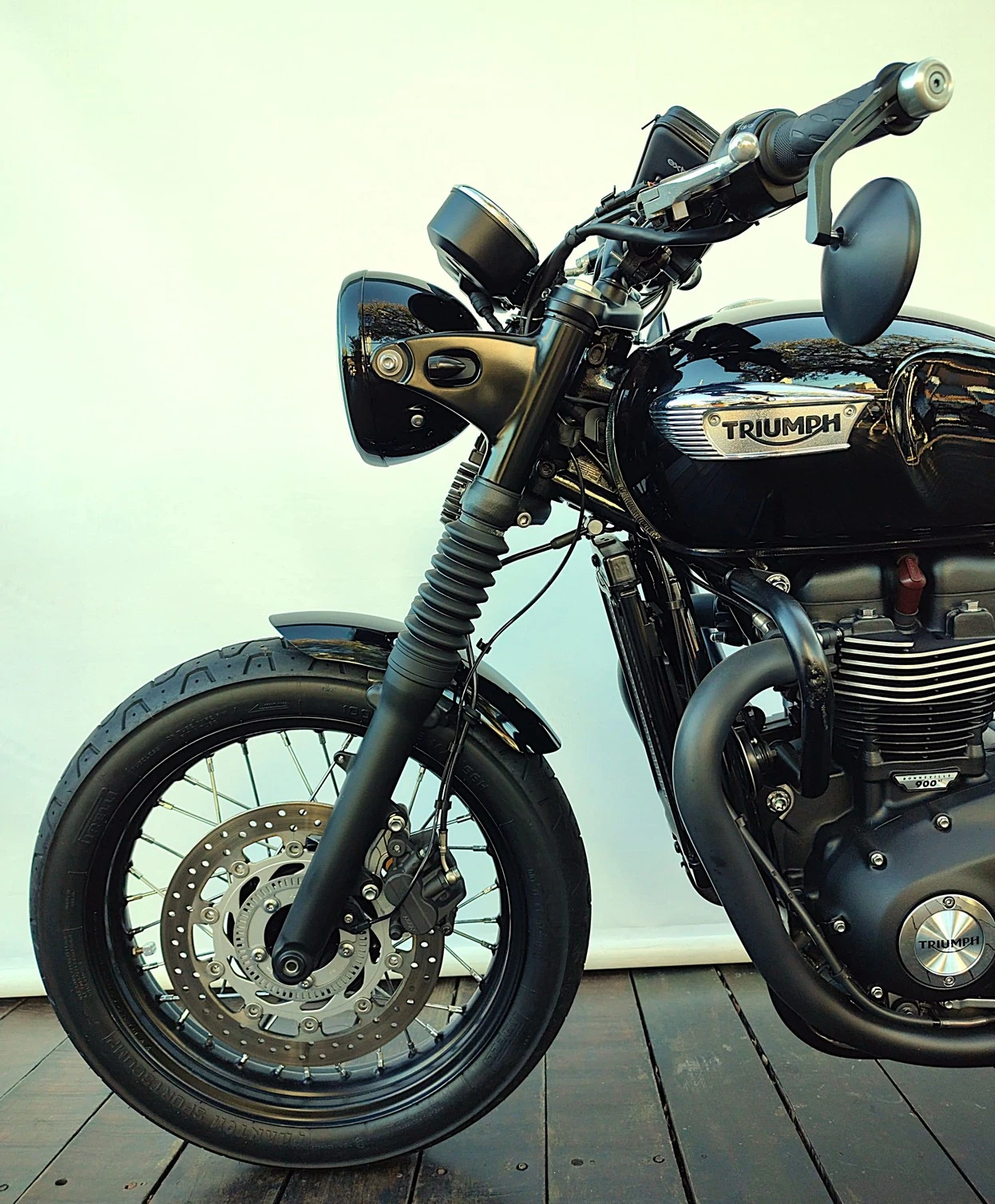 TRIUMPH BONNEVILLE T100 BLACK 900