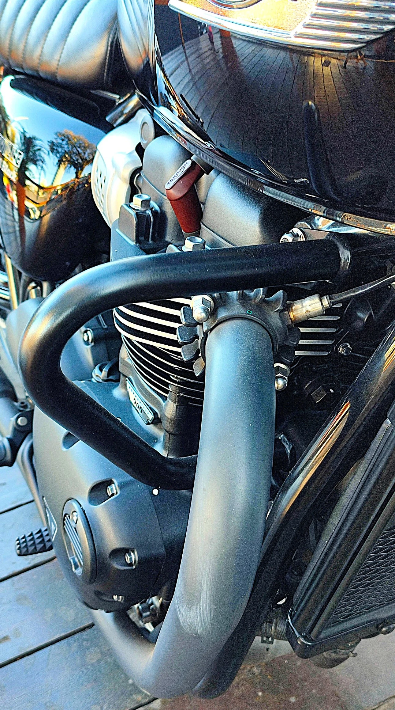 TRIUMPH BONNEVILLE T100 BLACK 900
