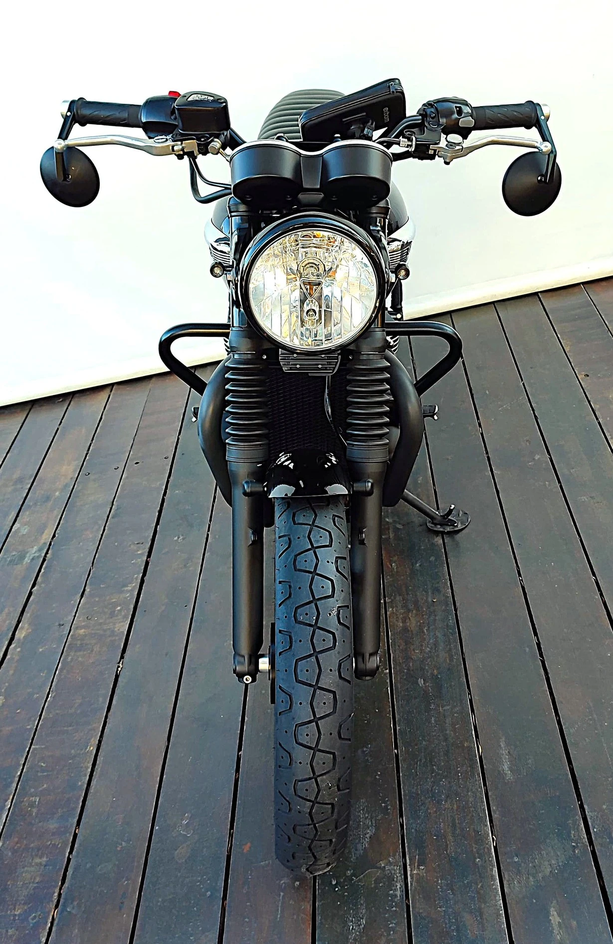 TRIUMPH BONNEVILLE T100 BLACK 900