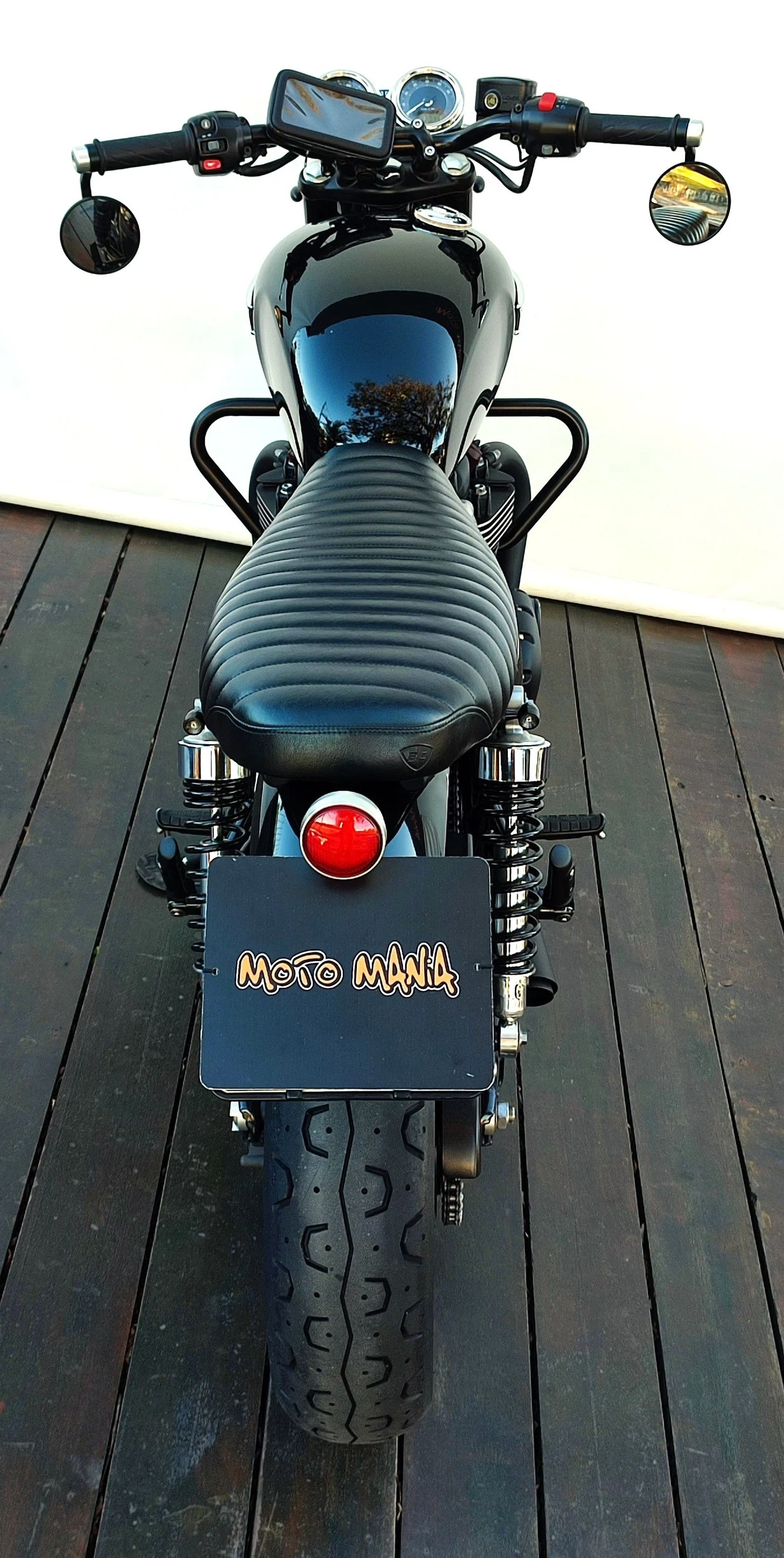 TRIUMPH BONNEVILLE T100 BLACK 900