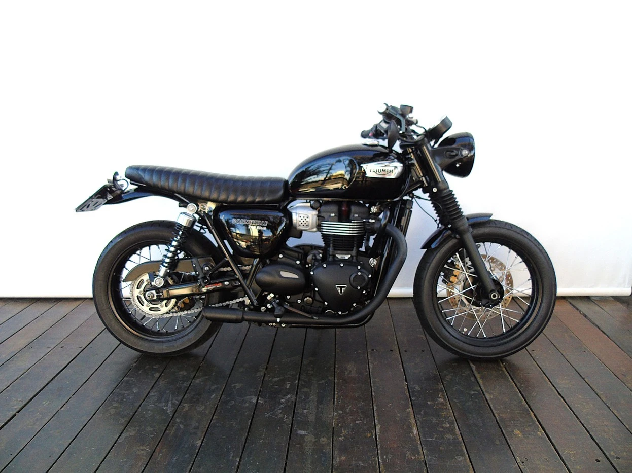 TRIUMPH BONNEVILLE T100 BLACK 900