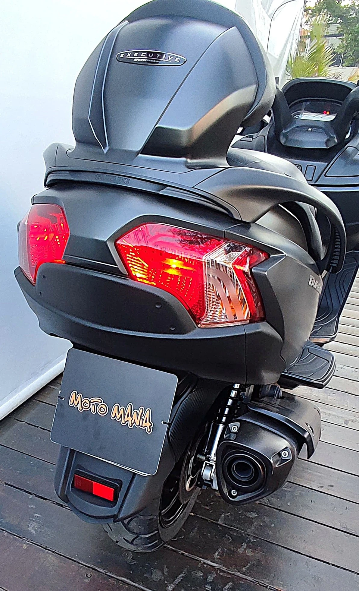 SUZUKI BURGMAN 650 EXECUTIVE