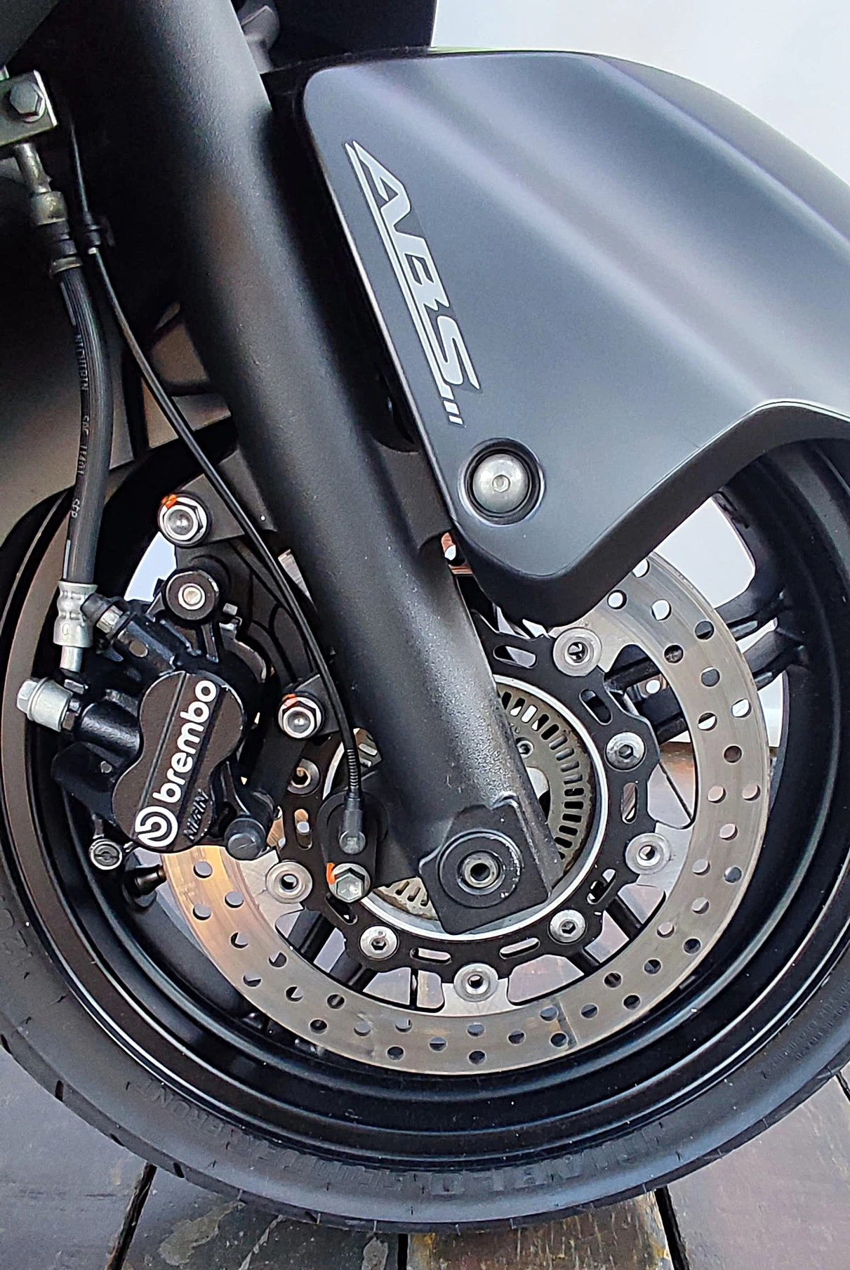 SUZUKI BURGMAN 650 EXECUTIVE
