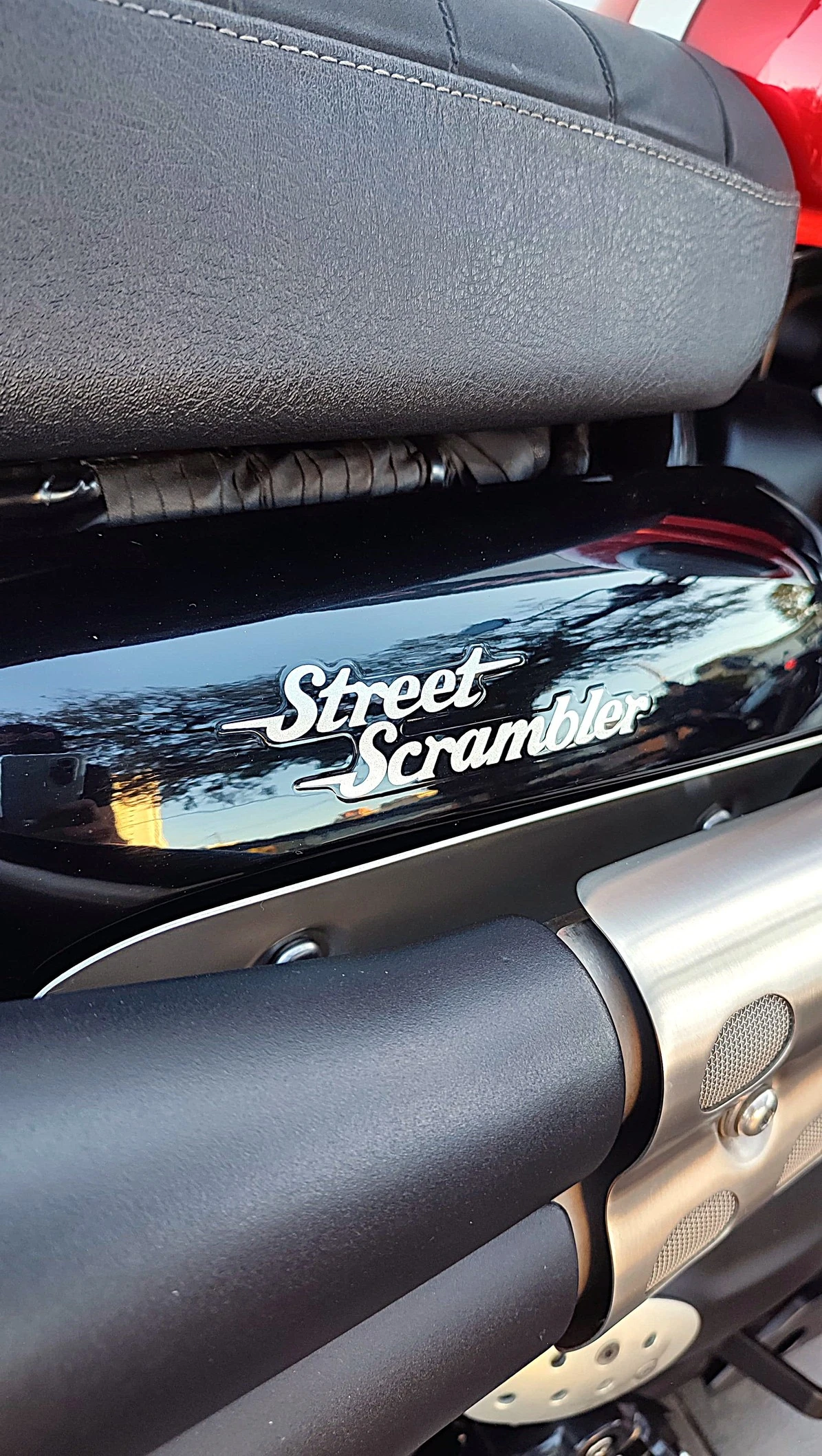 TRIUMPH STREET SCRAMBLER