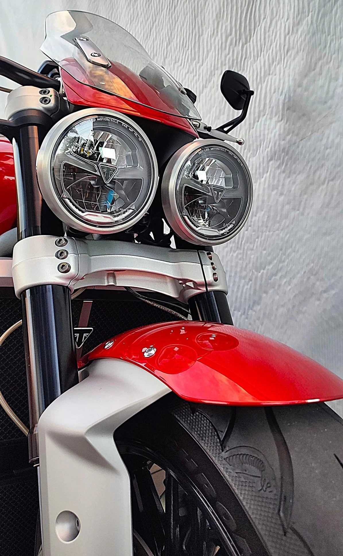 TRIUMPH ROCKET III R