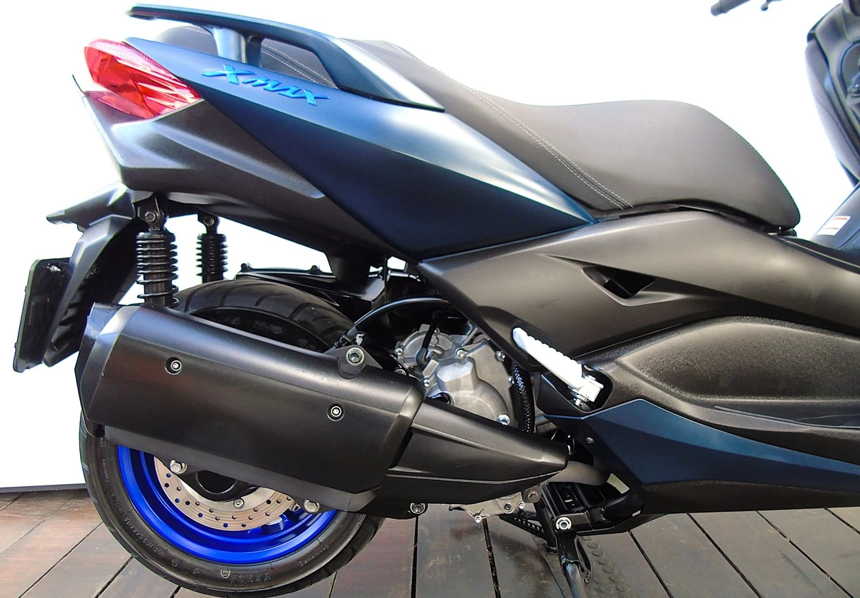 YAMAHA XMAX ABS