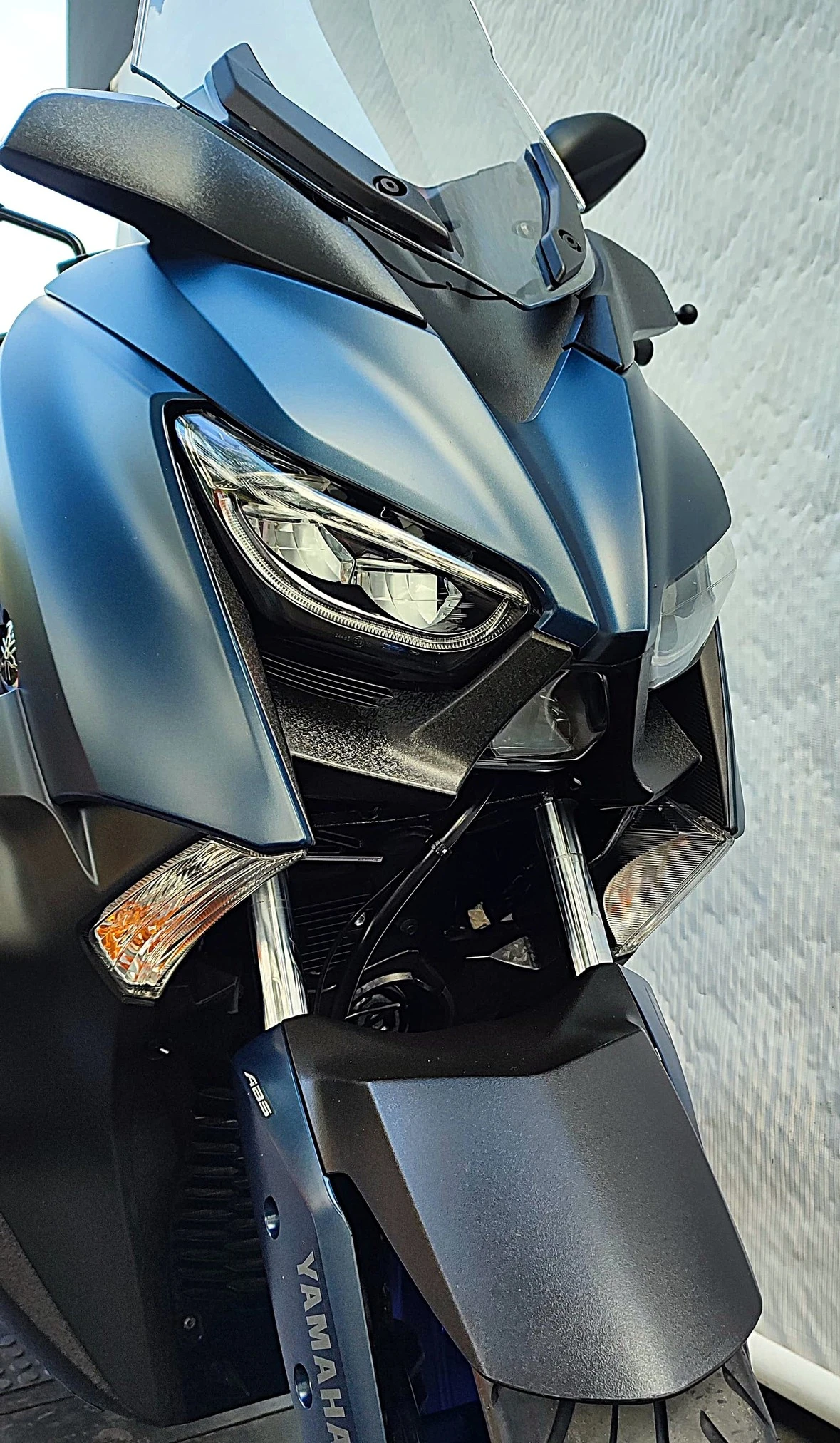 YAMAHA XMAX ABS