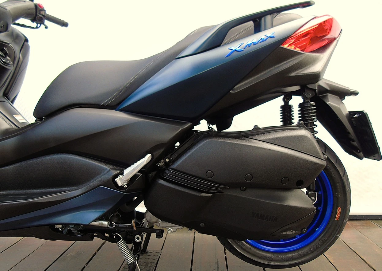 YAMAHA XMAX ABS