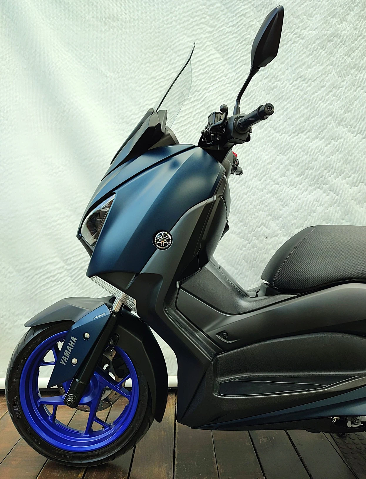YAMAHA XMAX ABS