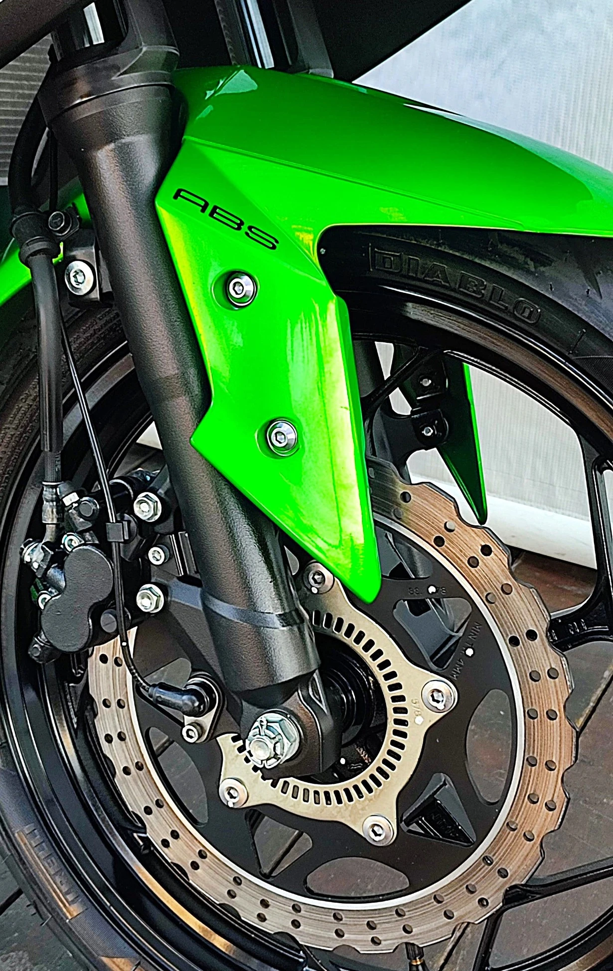 KAWASAKI NINJA 300