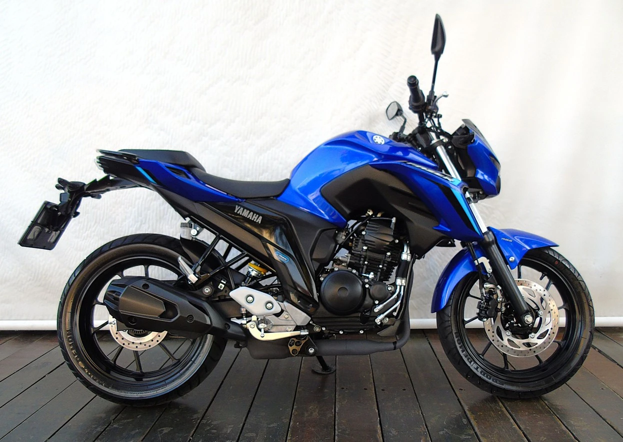 YAMAHA FZ25 FAZER ABS