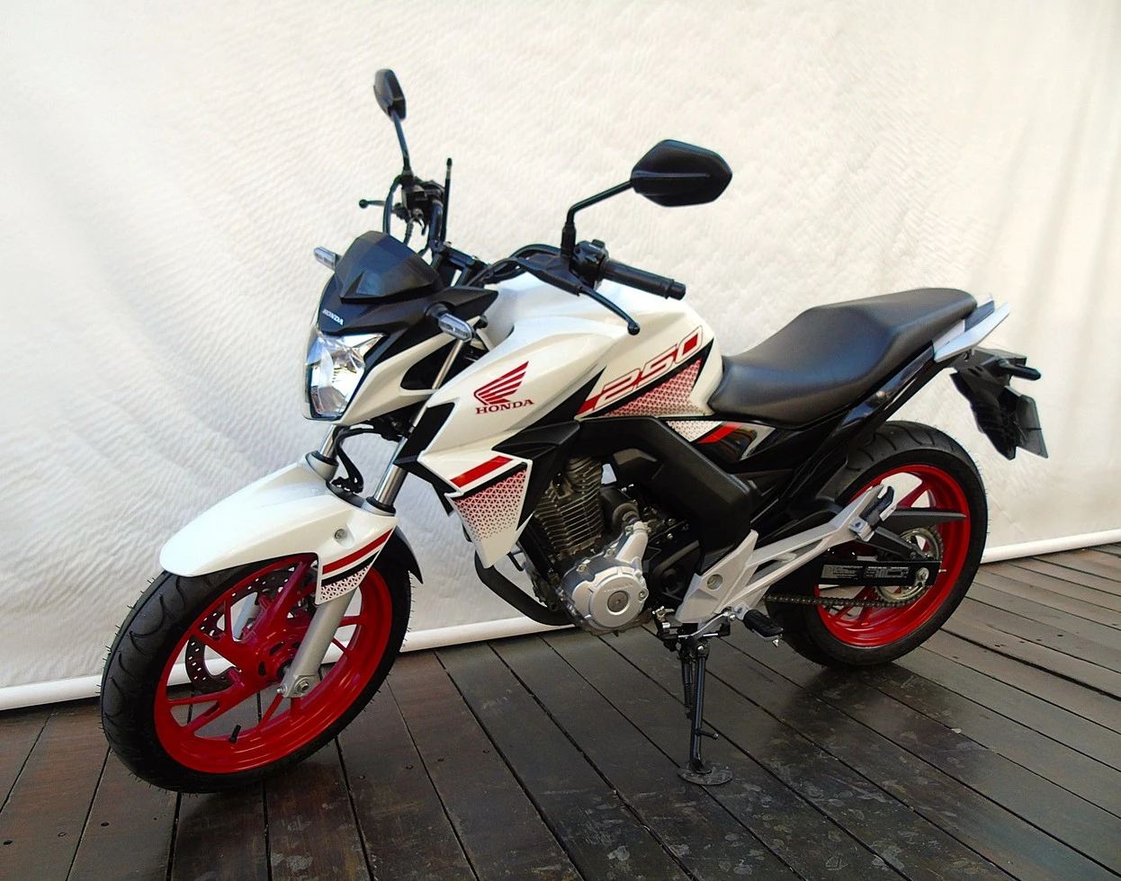 HONDA CB 250F TWISTER CBS