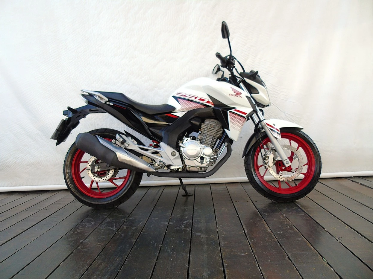 HONDA CB 250F TWISTER CBS