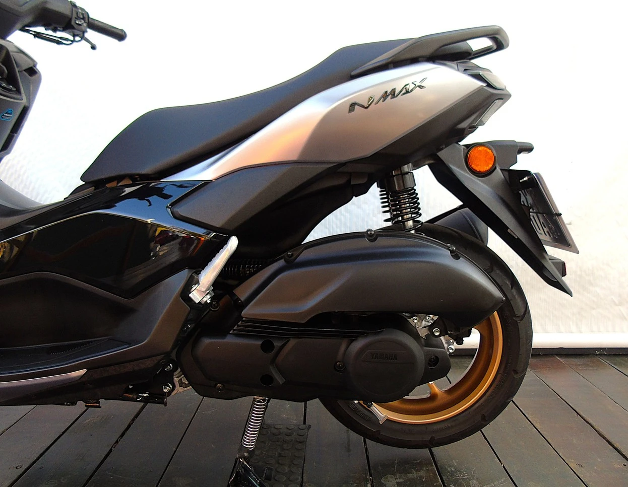 YAMAHA NMAX CONNECTED 160 ABS