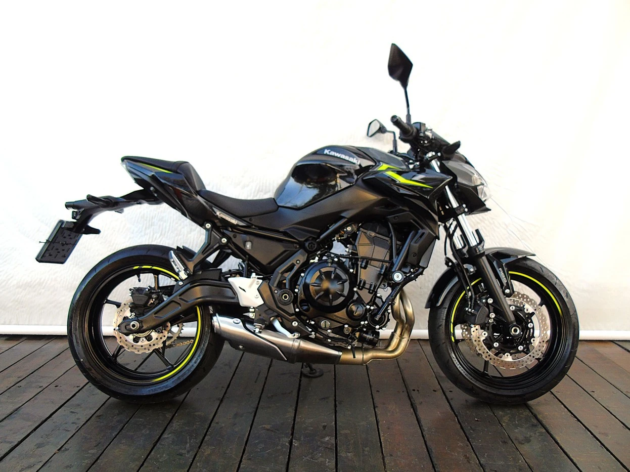 KAWASAKI Z650 ABS