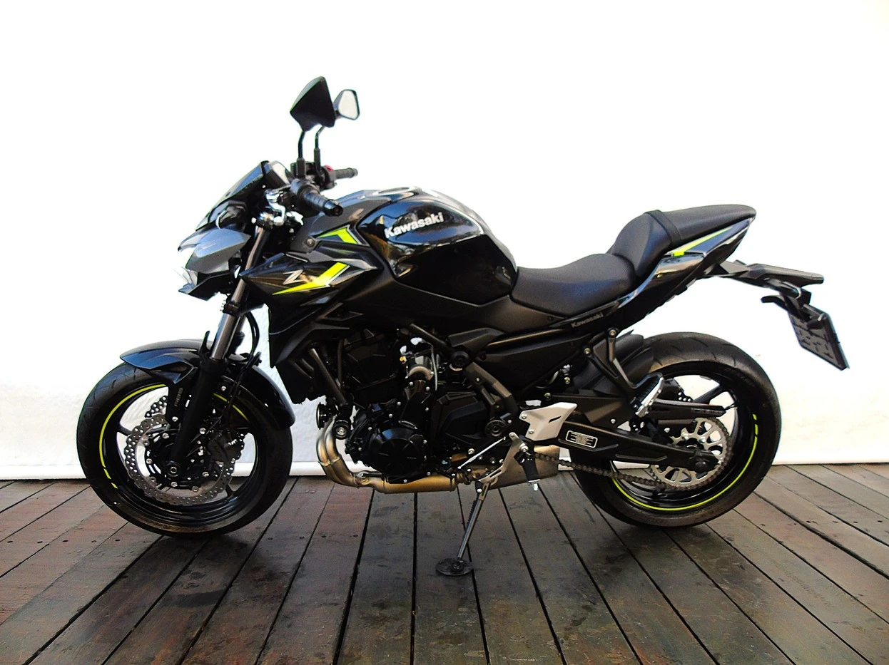 KAWASAKI Z650 ABS