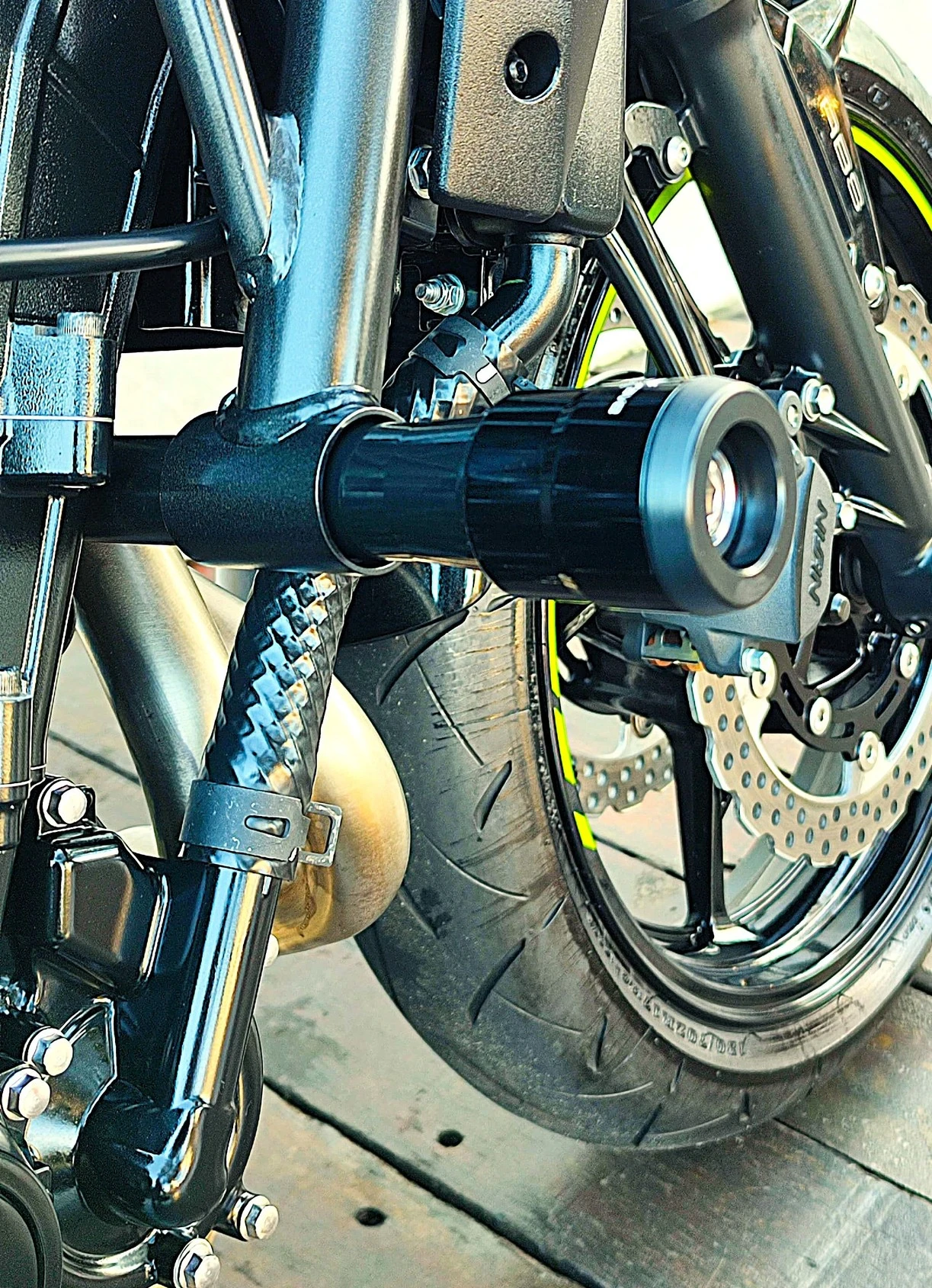 KAWASAKI Z650 ABS