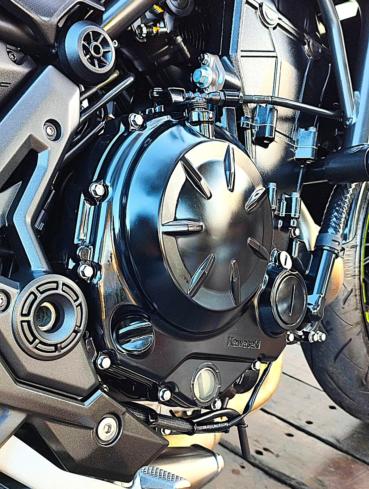 KAWASAKI Z650 ABS