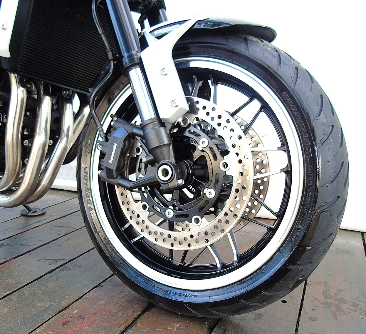 KAWASAKI Z900RS