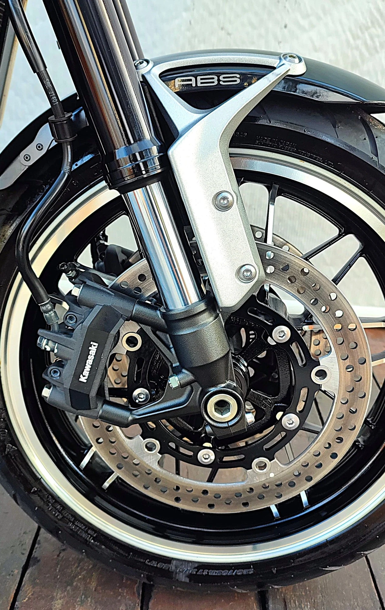KAWASAKI Z900RS