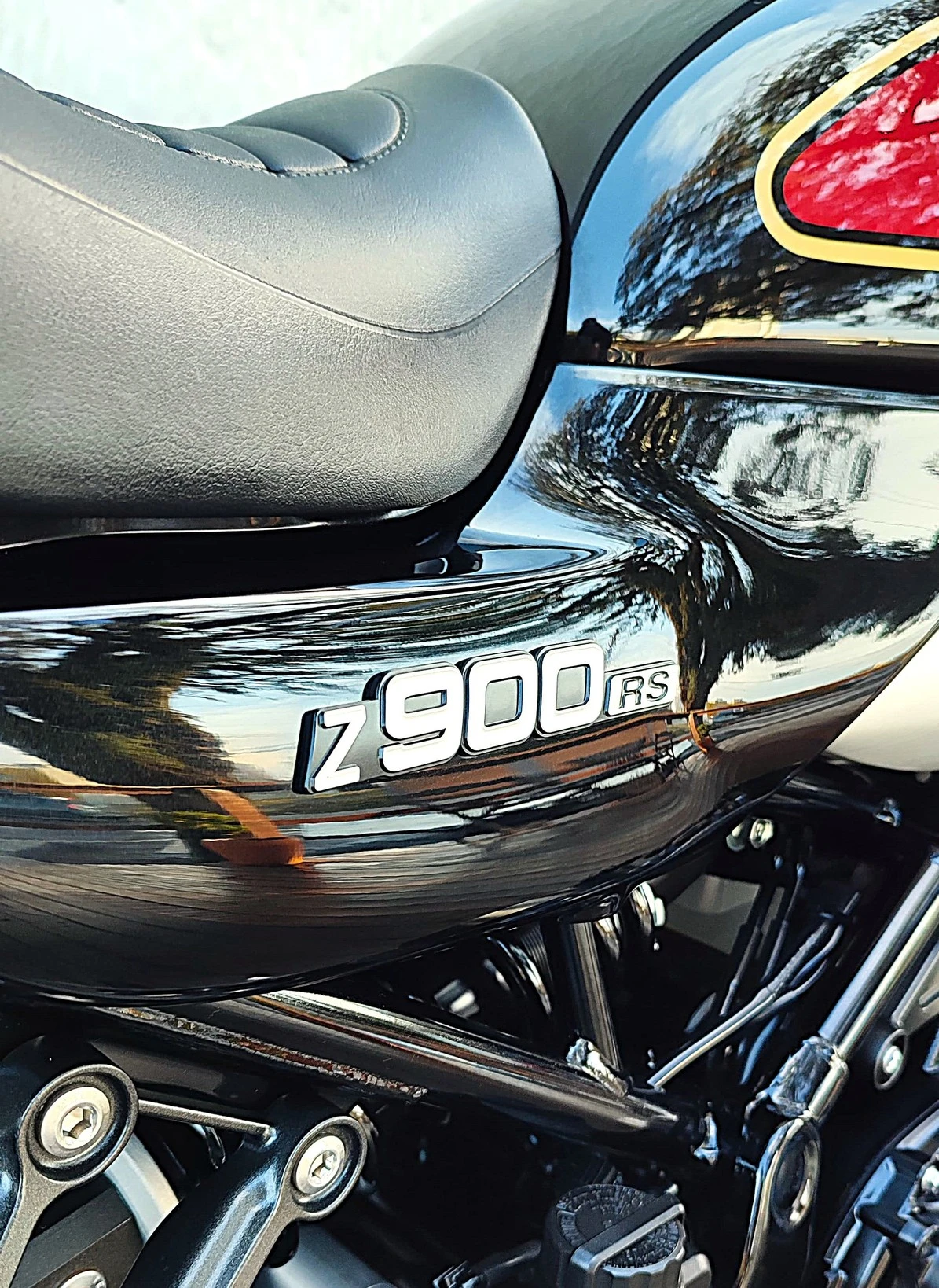 KAWASAKI Z900RS