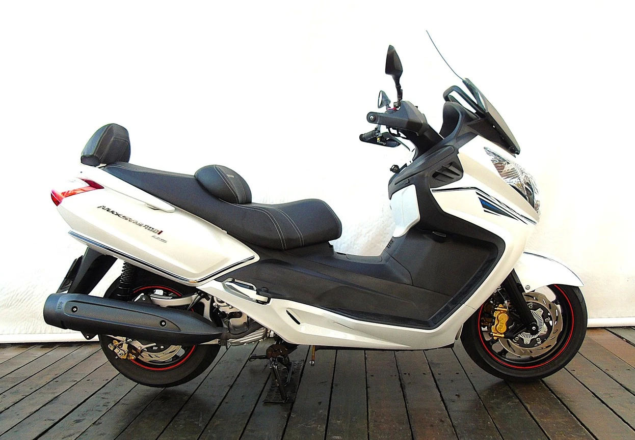 DAFRA MAXSYM 400i