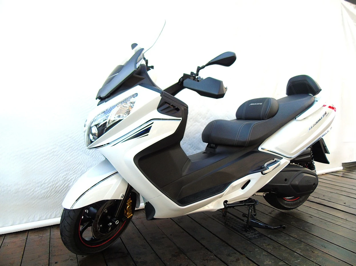 DAFRA MAXSYM 400i