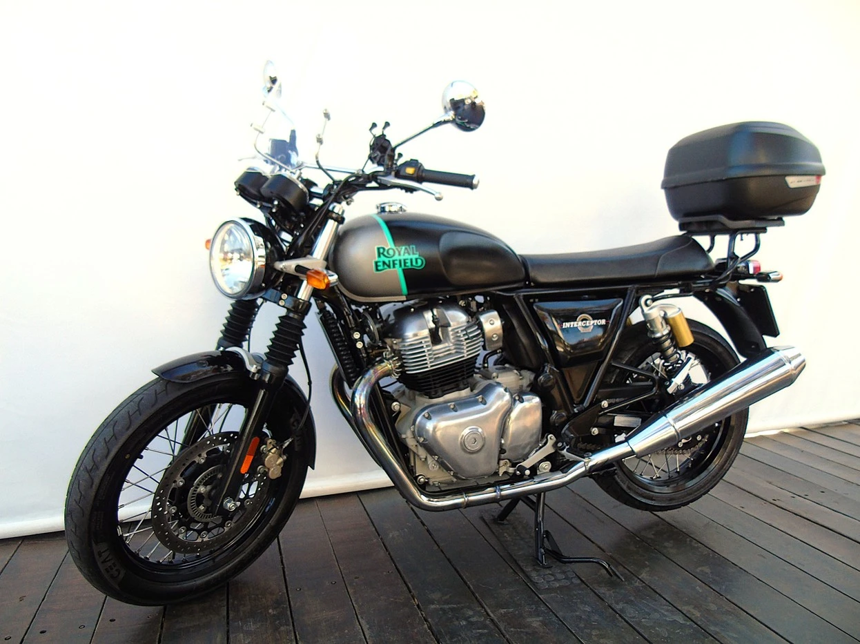 ROYAL ENFIELD INTERCEPTOR 