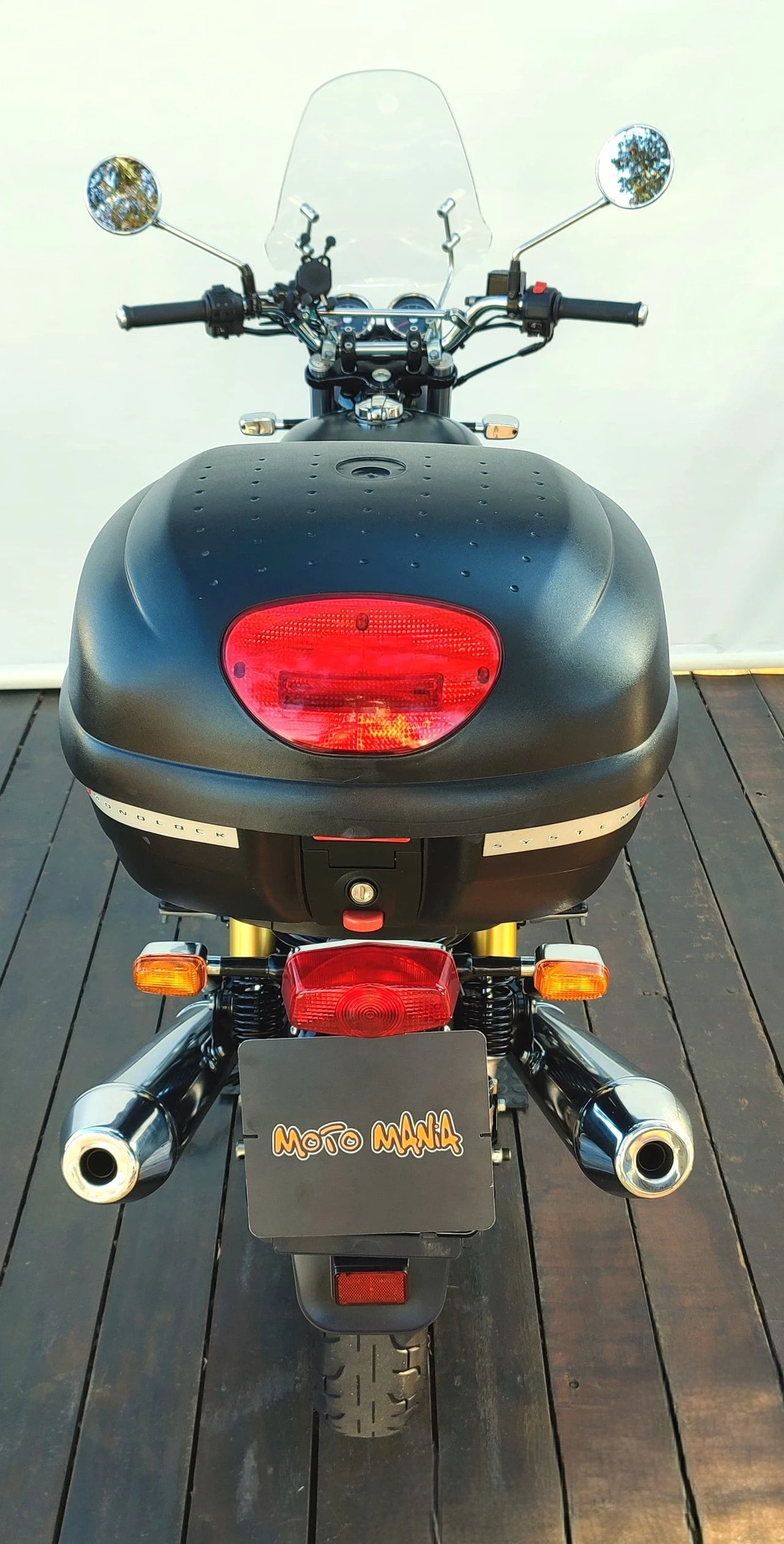 ROYAL ENFIELD INTERCEPTOR 