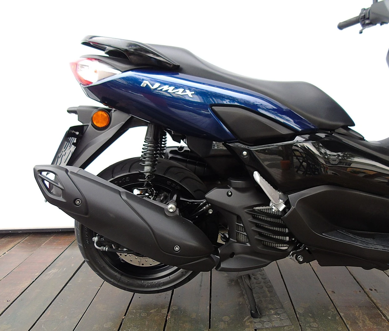 YAMAHA NMAX 160 ABS