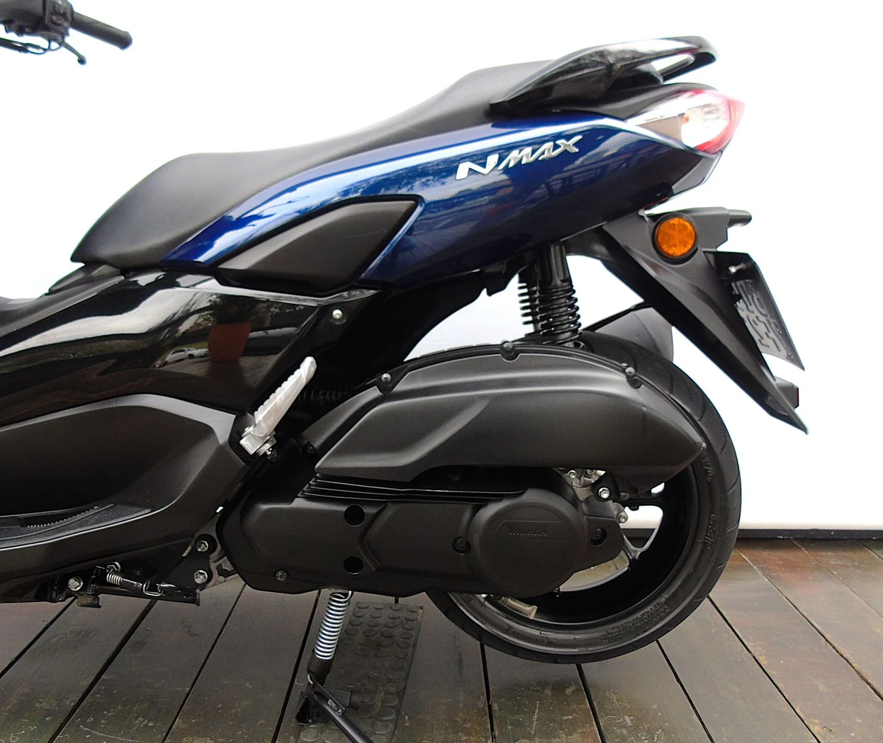 YAMAHA NMAX 160 ABS