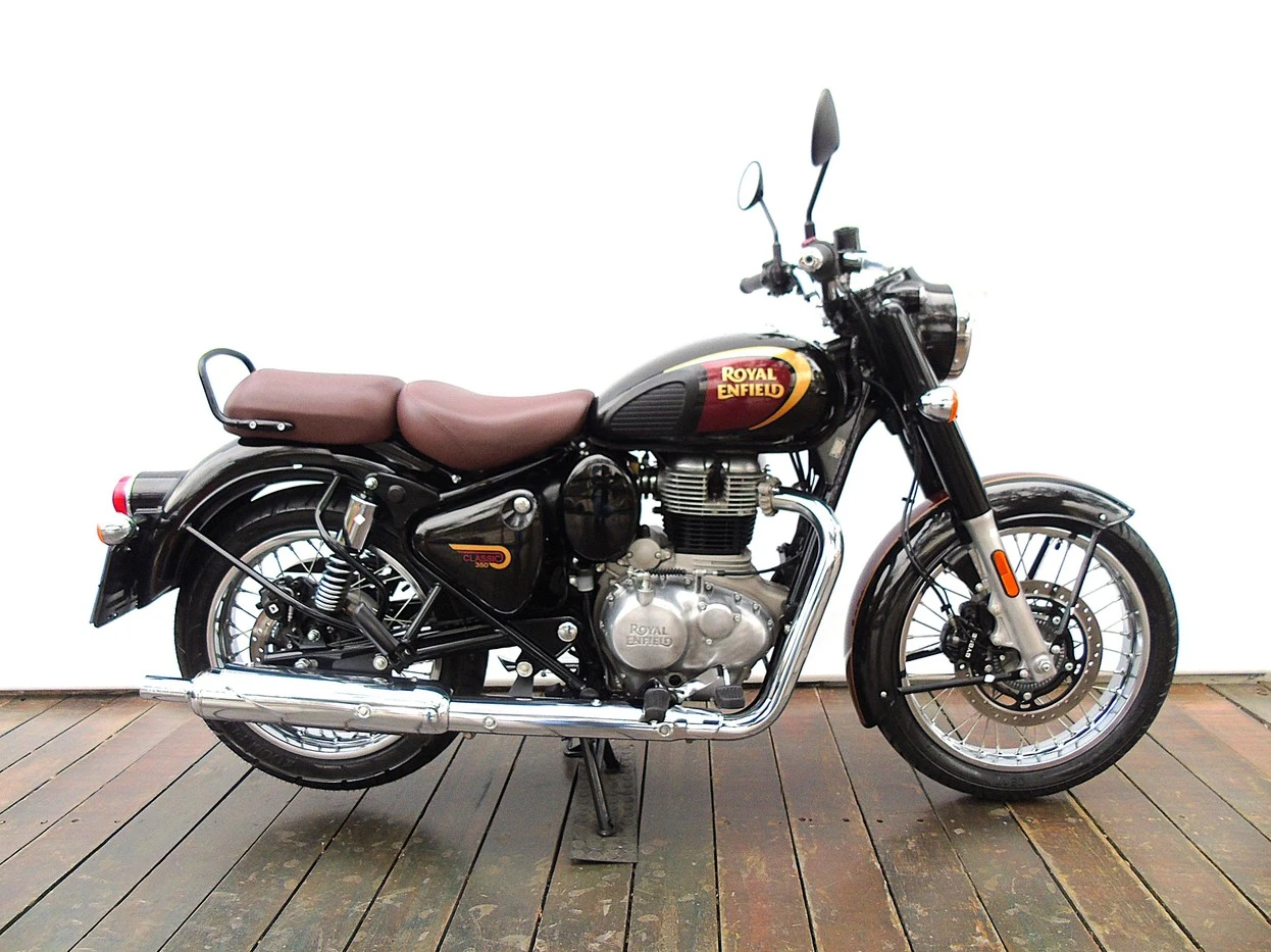 ROYAL ENFIELD CLASSIC 500