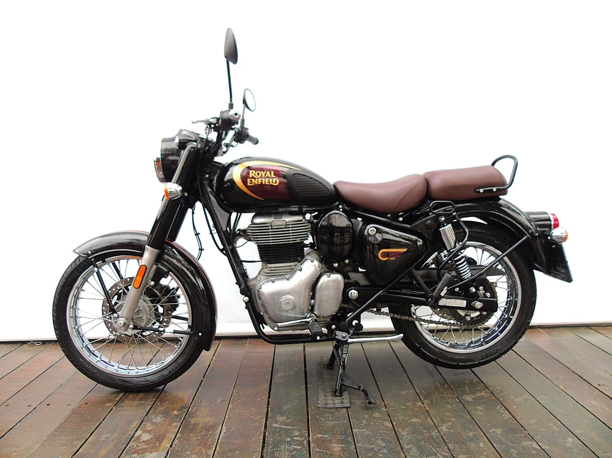 ROYAL ENFIELD CLASSIC 500
