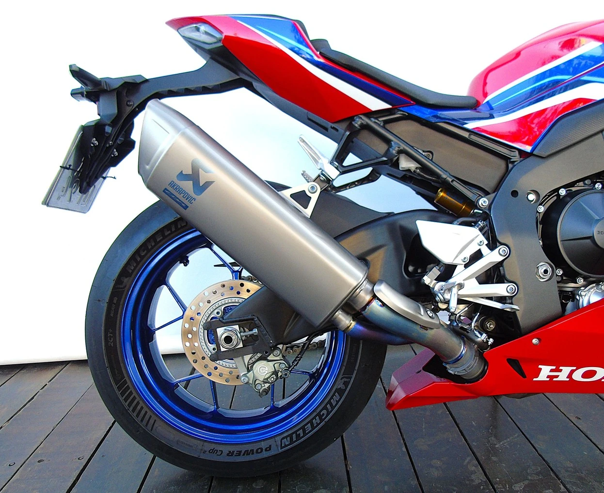 HONDA CBR 1000RR FIREBLADE