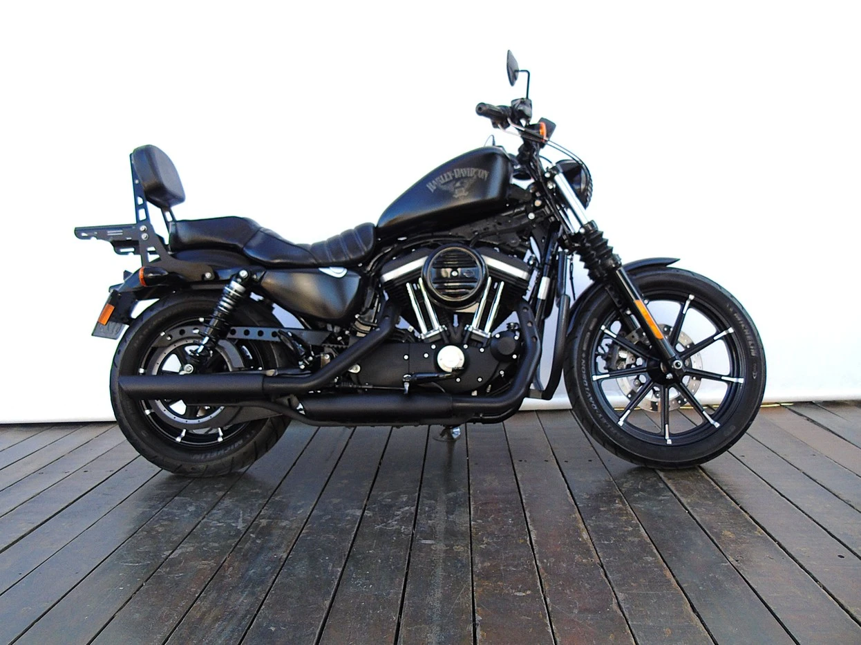 HARLEY-DAVIDSON SPORTSTER XL 883 N IRON