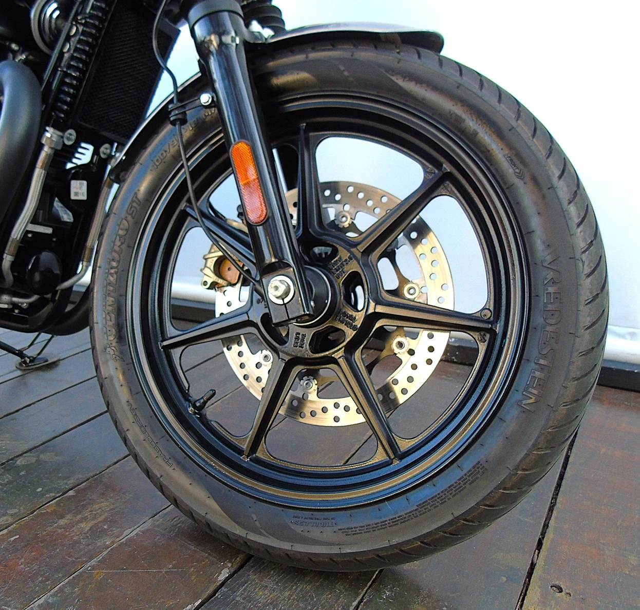 ROYAL ENFIELD CONTINENTAL GT