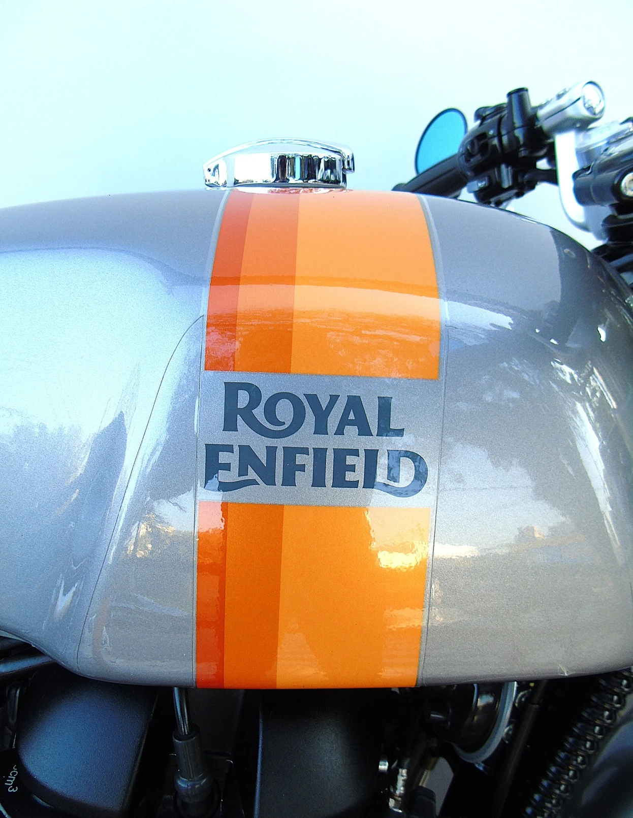 ROYAL ENFIELD CONTINENTAL GT