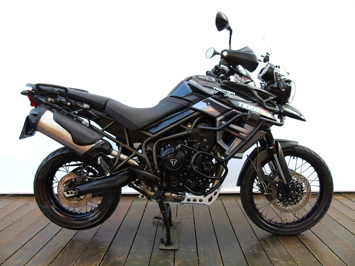 TRIUMPH TIGER 800 XCX