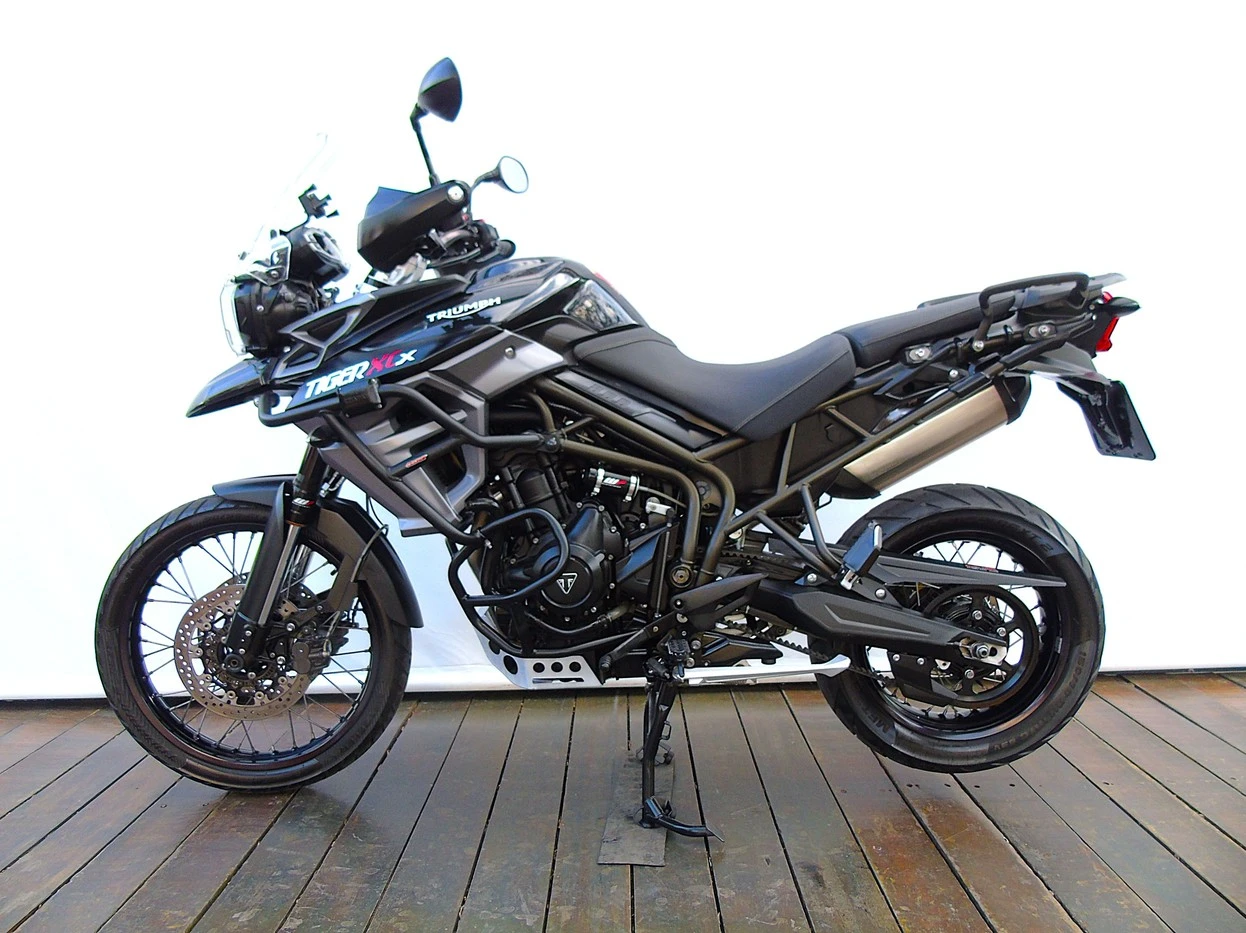 TRIUMPH TIGER 800 XCX