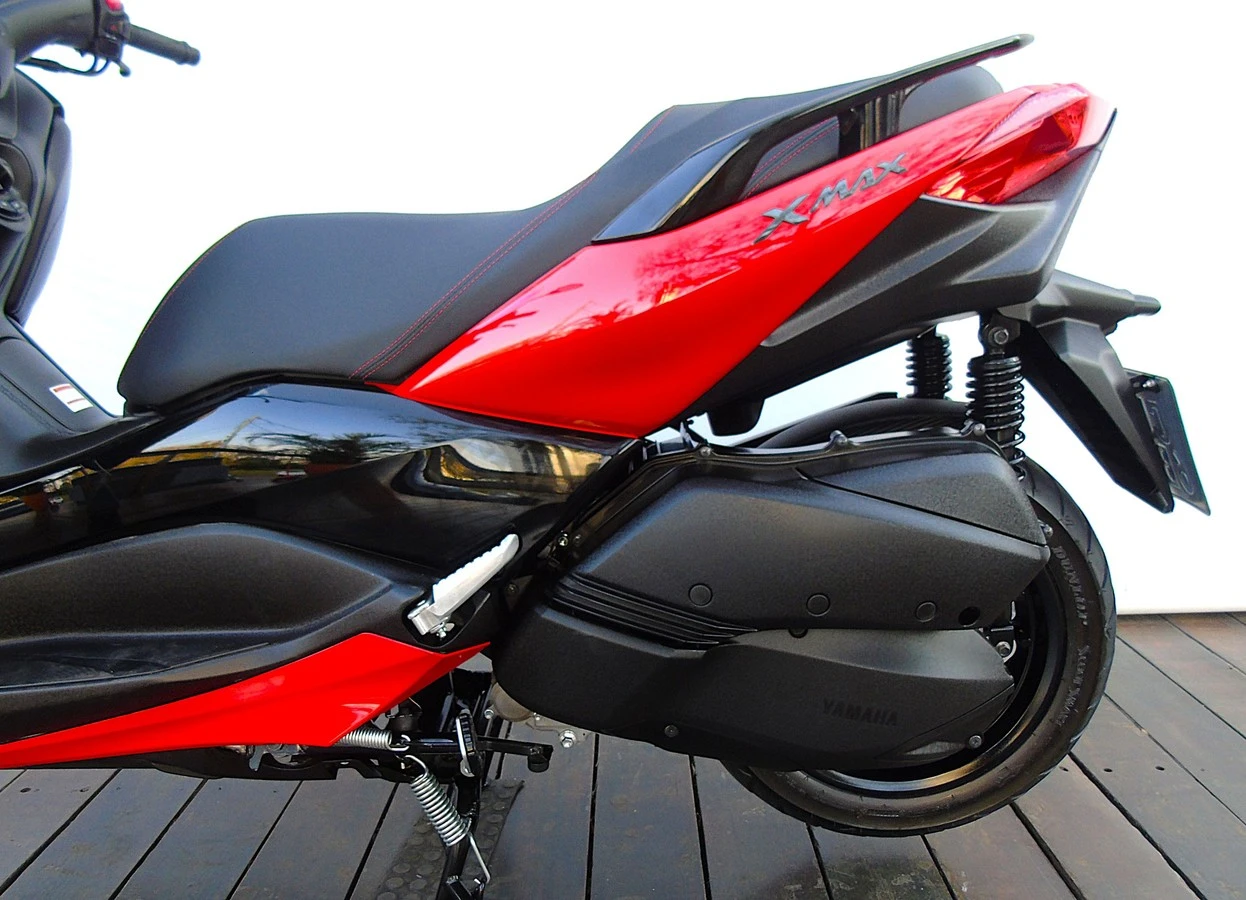 YAMAHA XMAX ABS