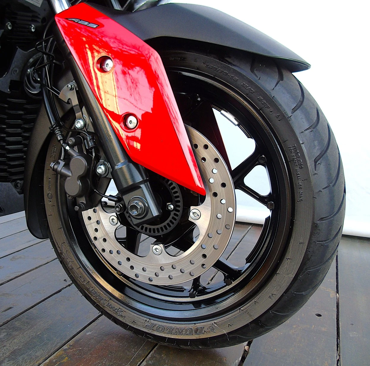 YAMAHA XMAX ABS