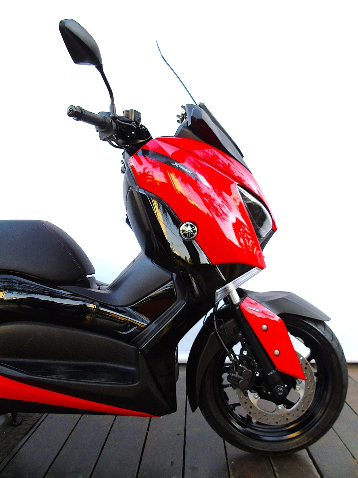 YAMAHA XMAX ABS