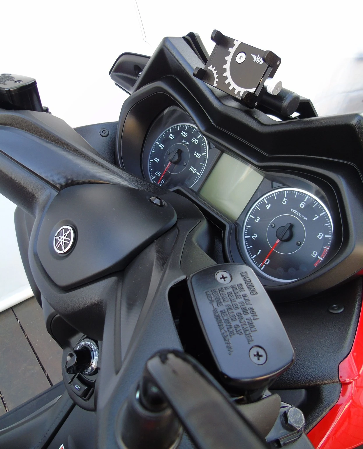 YAMAHA XMAX ABS